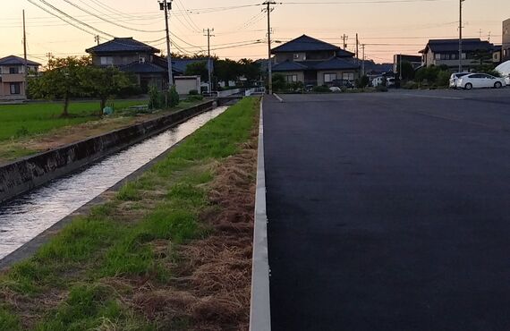 アスファルト工事・駐車場工事・スタジオカーサ